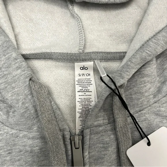 ALO Yoga Unisex Gray Zip-Up Hoodie and Jogger Set - Picture 4 of 16